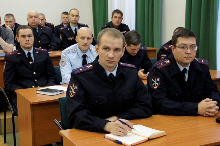 В резерве: сотрудники МВД учатся управлению кадрами