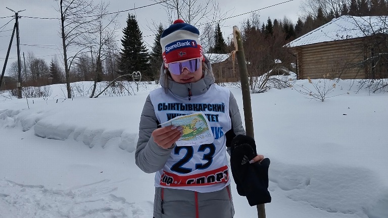 Смелые и ловкие: для студентов ИСТ прошел мастер-класс по спортивному ориентированию 