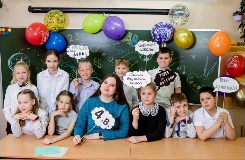 Классная дама: бакалавр не успела защитить диплом, а её уже пригласили преподавать в школу