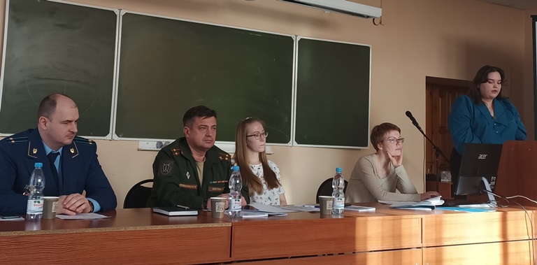 На Юридических чтениях обсудили правовую регламентацию ответственности за преступления против мирного населения в период ВОВ
