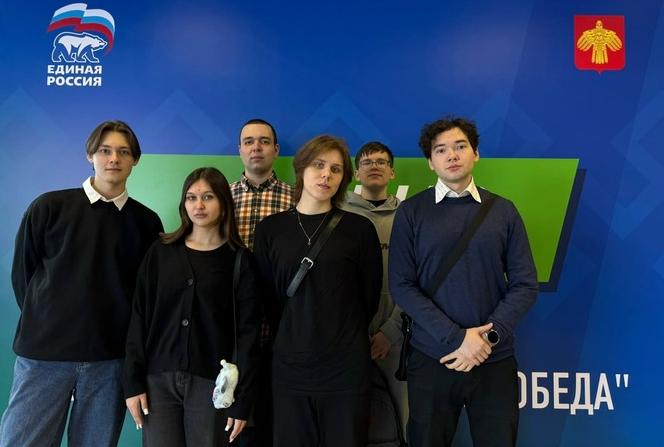 «Уехать нельзя остаться»: студенты и представители власти обсудили актуальные для молодёжи вопросы 