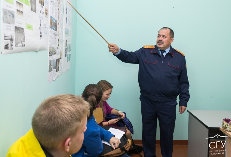 Школьники постигают азы адвокатской деятельности в университете