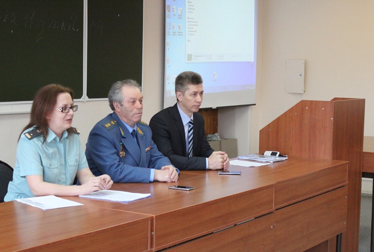 Студенты встретились с представителями Управления Федеральной службы судебных приставов по Коми