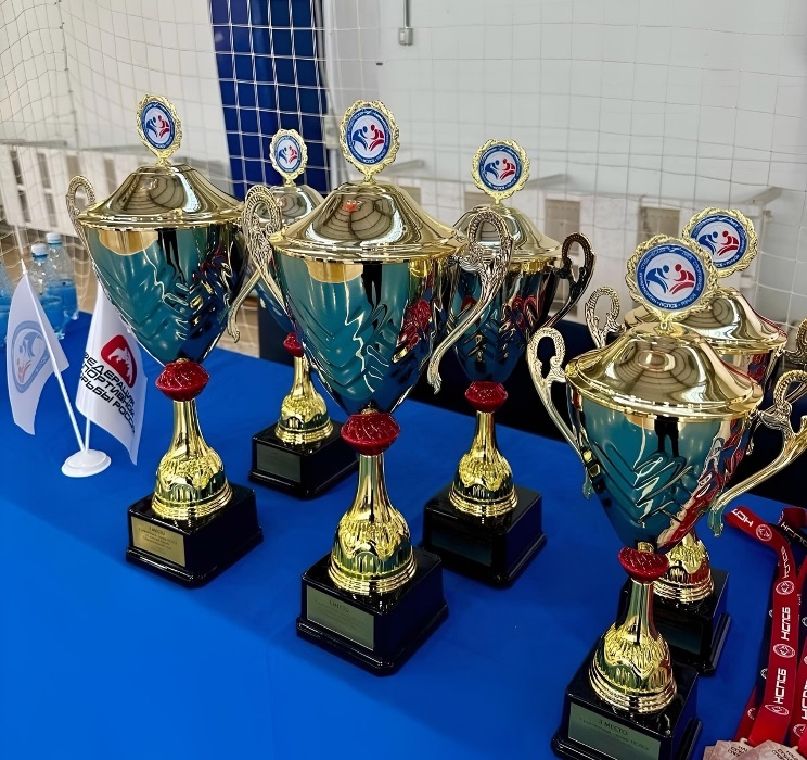 Борцы университета привезли золотые медали