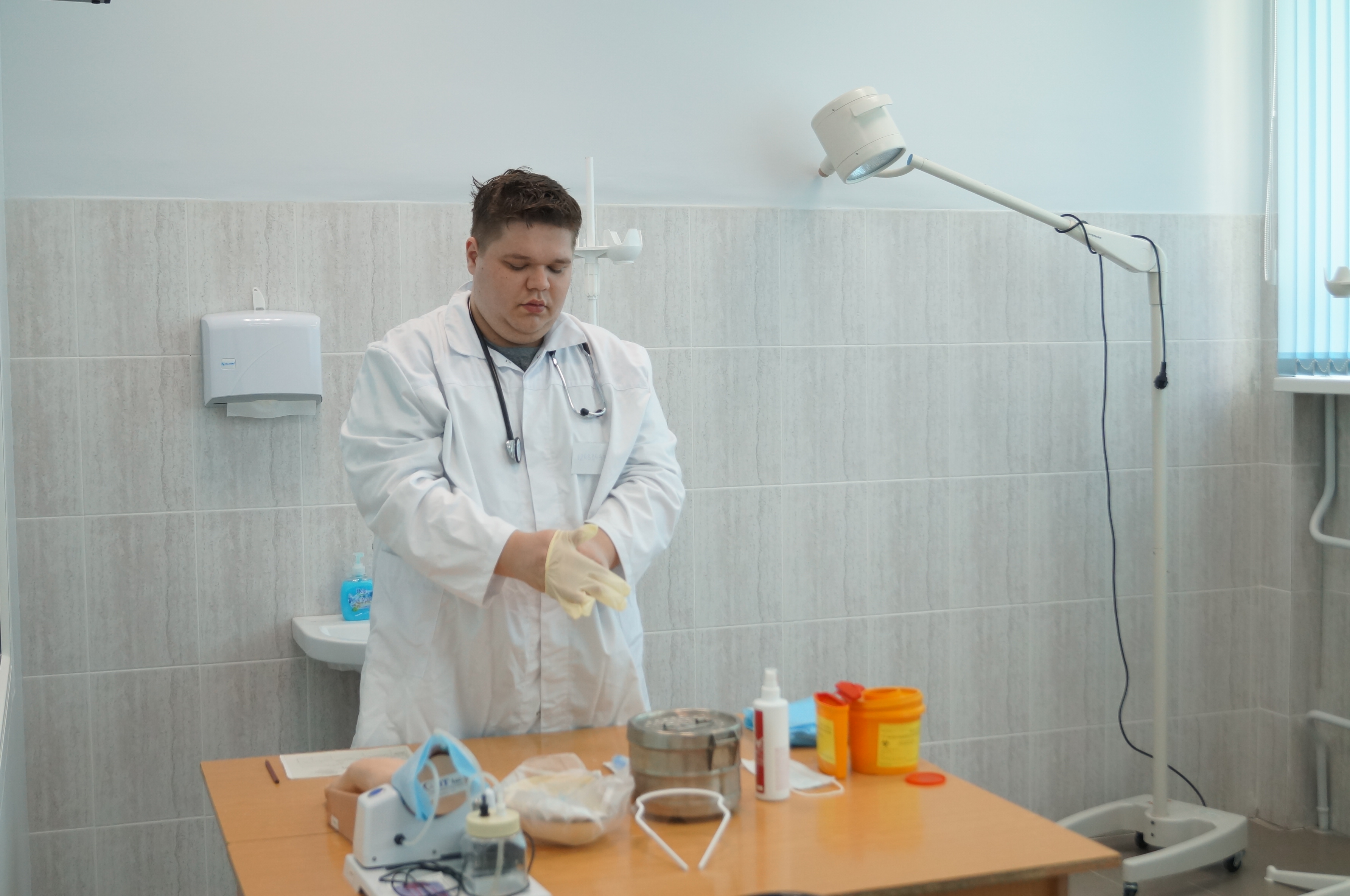 Первые выпускники Медицинского института проходят аккредитацию