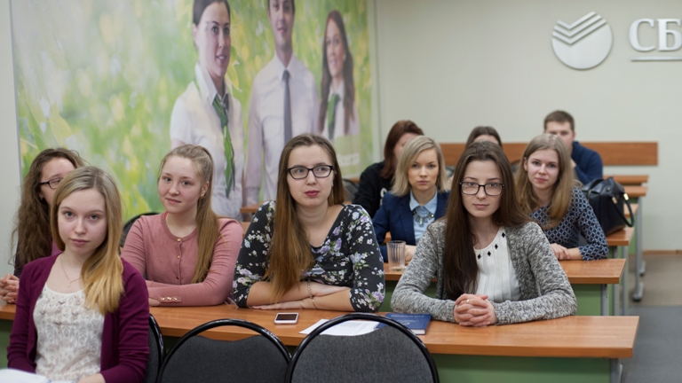 В СГУ им. Питирима Сорокина открылся клуб «Молодой аналитик»