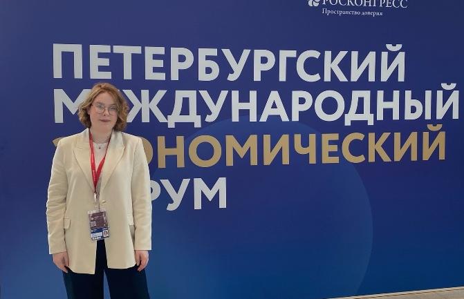 Студентка СГУ им. Питирима Сорокина посетила площадки ПМЭФа