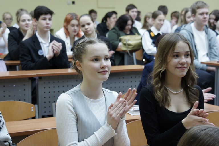 С прицелом на профессию: университет запустил третий поток медицинских классов