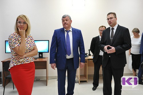 Комиинформ: Врио главы Коми познакомился с уникальными техническими разработками СГУ