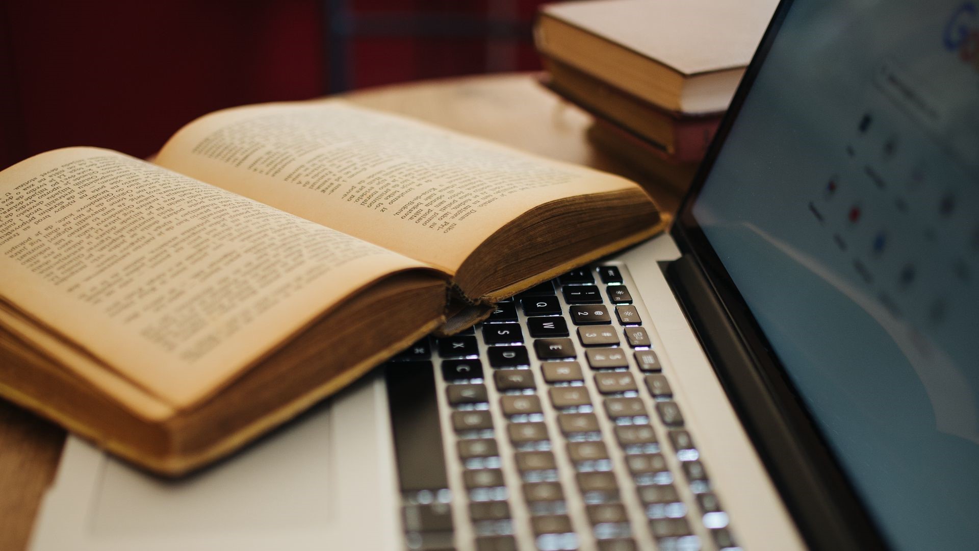 Шагни в науку: конкурс работ по русскому языку и литературе ждет участников