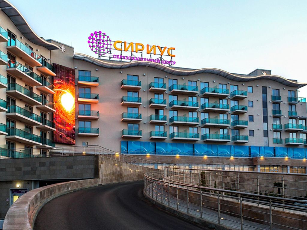 Иностранные студенты Мединститута едут на смену в «Сириус»