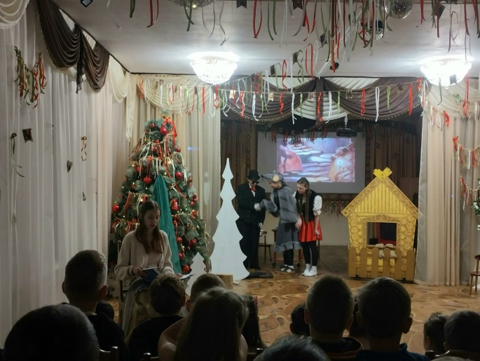 Музыкальное развлечение «Путешествие в новогоднюю сказку» для детей дошкольного возраста состоялось