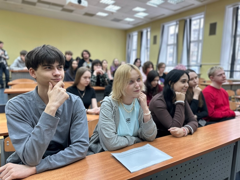 Единство в деталях: в Институте иностранных языков СГУ имени Питирима Сорокина прошел «Открытый диалог»