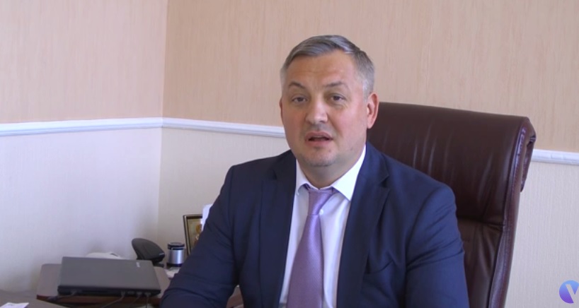 Директор медицинского института Эдуард Наумов поздравил коллег с Днем медицинского работника