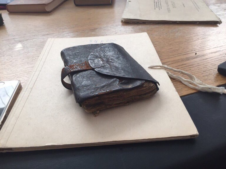 Иностранные студенты ближнего зарубежья посетили «Час открытых дверей» в отделе редких книг и рукописей Научной библиотеки СГУ им. Питирима Сорокина