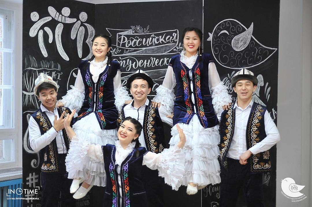 Участие иностранных студентов стран СНГ ближнего зарубежья Студвесне в Коми 