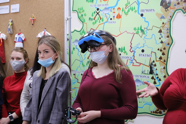 В СГУ им. Питирима Сорокина открылся Виртуальный музей учительства Республики Коми