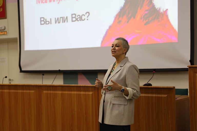 Новый сезон мастер-классов «PR-движения» начался с битвы. Битвы с манипулятором