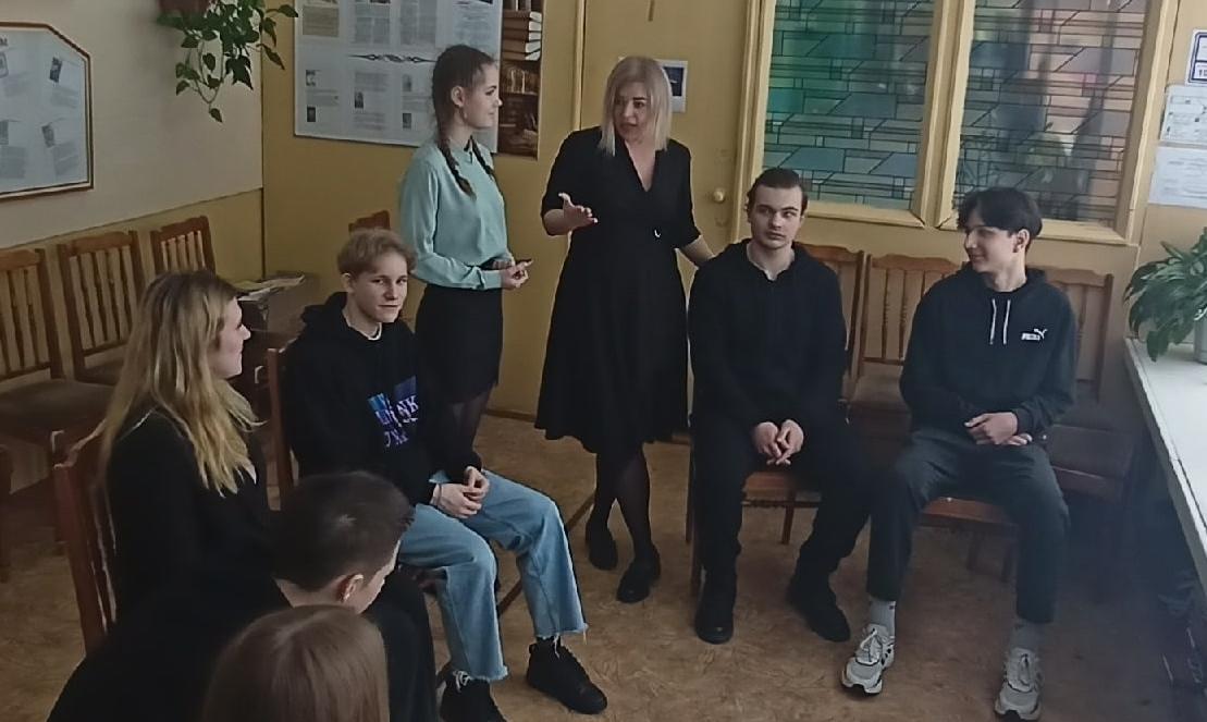 Молодые ученые института педагогики и психологии принимают участие во Всероссийской просветительской акции «Ученые – в школы»