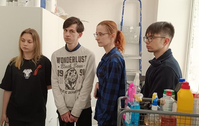 Трудовое лето: бойцы студенческих отрядов получают профессию горничных 