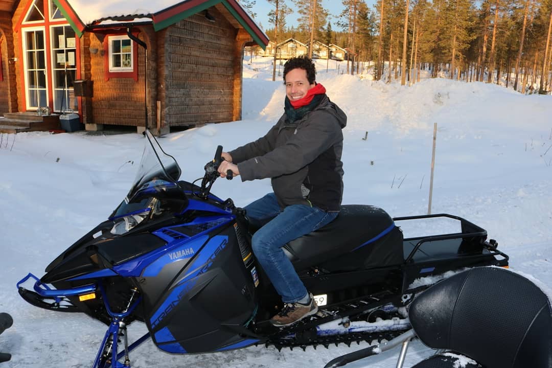 155 стран мира и бакалавриат за плечами