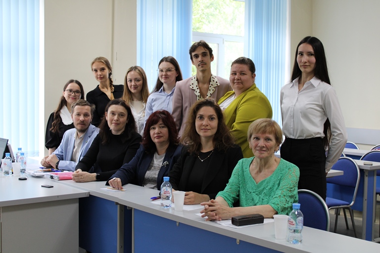 Магистранты  Института экономики и управления защитили выпускные квалификационные работы в формате Стартап как диплом